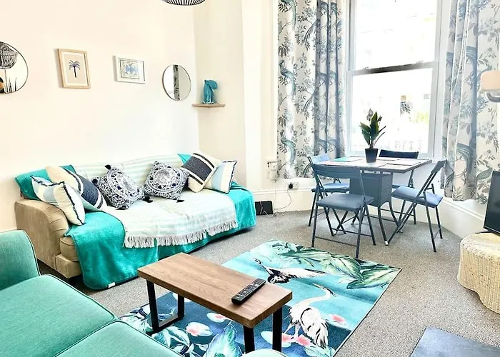 Love St Leonards Flat