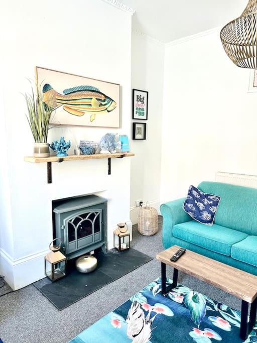 Flat Apartment *